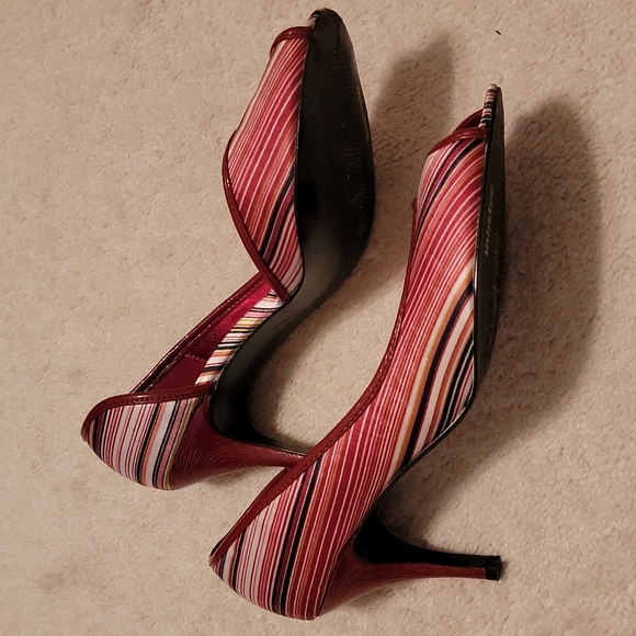 Wine Colored Dress Shoes - Picture 4 of 9